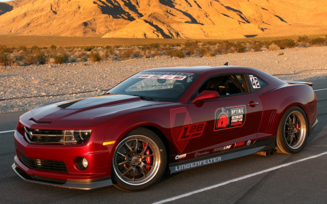 Red sports car desert mountains #10 free wallpaper - medium preview image