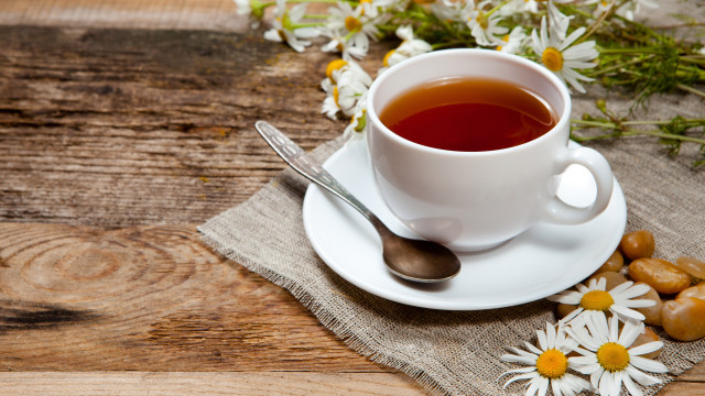 Tea daisies spoon saucer flower free wallpaper - medium preview image