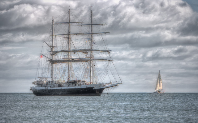 Large boat sailing ocean cloudy free wallpaper - medium preview image