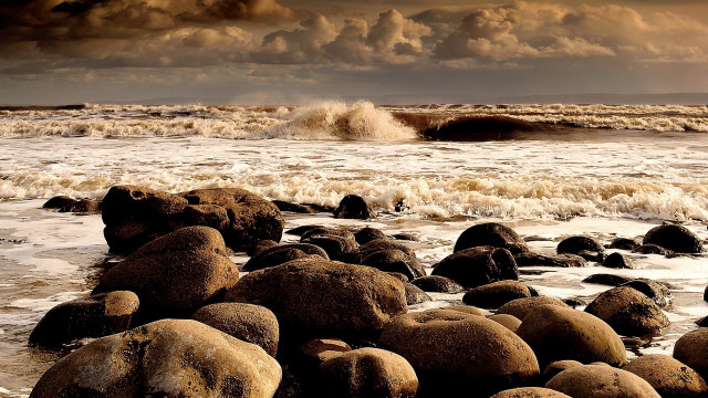 Wave crashing beach sunset clouds free wallpaper - medium preview image