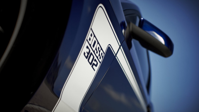 Blue car arrow cobra promotional free wallpaper - medium preview image