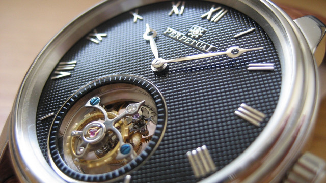 Watch face macro photorealism detailed free wallpaper - medium preview image