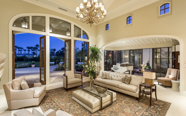 Livingroom ocean view chandelier palmtrees free wallpaper - medium preview image