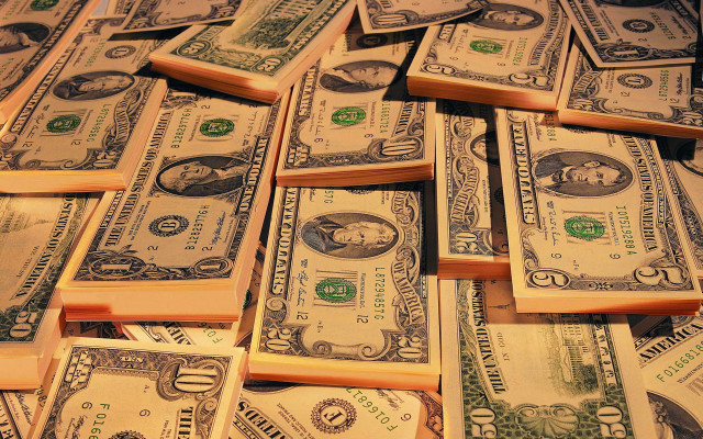 Money pile table neoism macro free wallpaper - medium preview image