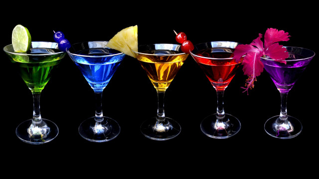 Colorful cocktail glasses lime garnish #2 free wallpaper - medium preview image