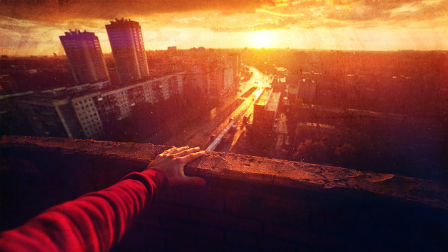 City skyline sunset embers bridge free wallpaper for desktop - medium preview image