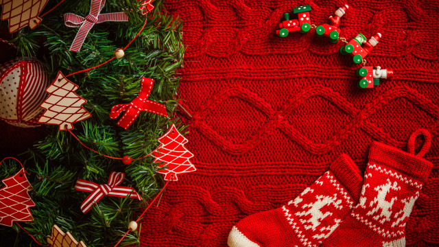 Red sweater christmas decorations ornaments free wallpaper - medium preview image