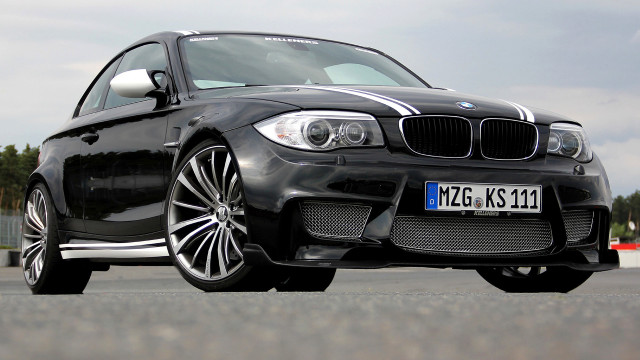 Black car white stripe front free wallpaper - medium preview image