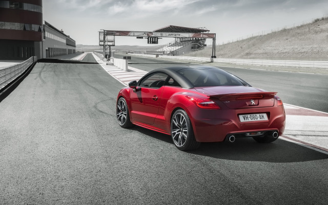 Red sports car race track #38 free wallpaper - medium preview image