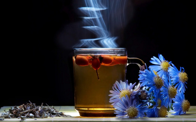 Tea pour flower smoke fireworks free wallpaper - medium preview image