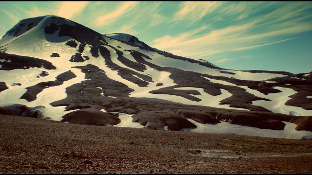Snowy mountain blue sky clouds #12 free wallpaper - medium preview image