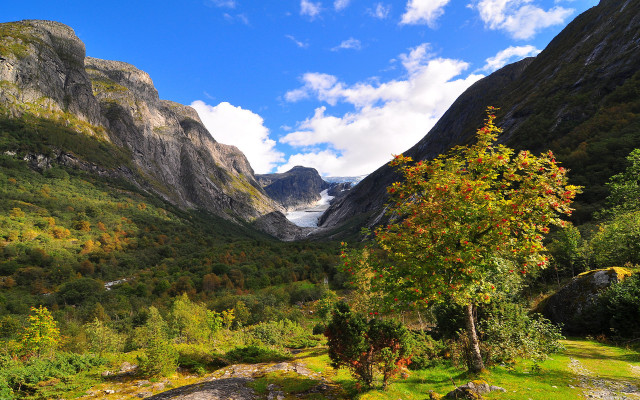 Valley mountain river trees autumn free wallpaper - medium preview image