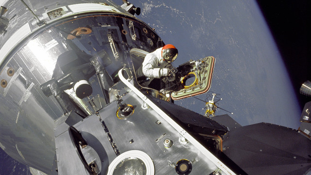 Astronaut toilet space station night free wallpaper - medium preview image