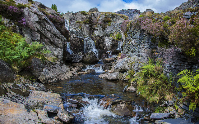 Small waterfall rocky area trees free wallpaper - medium preview image