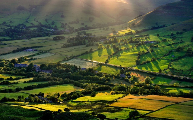 Valley train hillside trees sunbeam free wallpaper - medium preview image