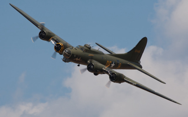 Military plane cloudy sky propellers free wallpaper - medium preview image