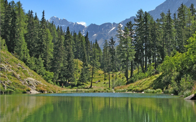 Lake mountains trees sky rocks free wallpaper - medium preview image