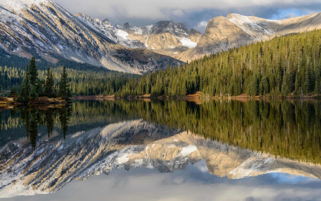 Mountain lake forest snow clouds free wallpaper - medium preview image