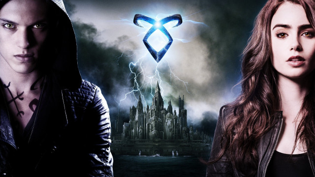 Castle lightning couple portrait gothic free wallpaper - medium preview image