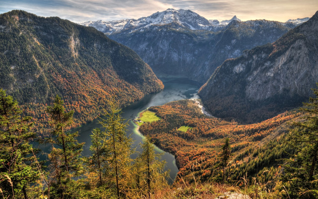 Valley lake mountains forests sunset free wallpaper - medium preview image