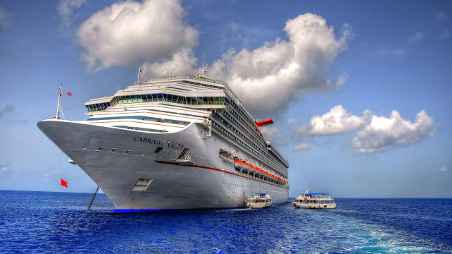 Cruise ship ocean sunny day #13 free wallpaper - medium preview image