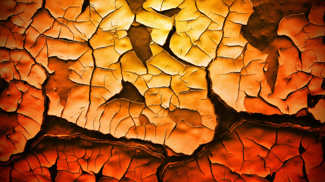 Cracked surface autumn fire honeycomb #2 free wallpaper - medium preview image