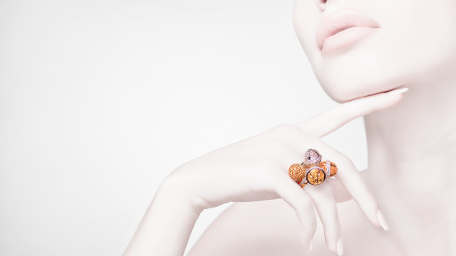 Woman ring heart cloisonnism 3d free wallpaper - medium preview image