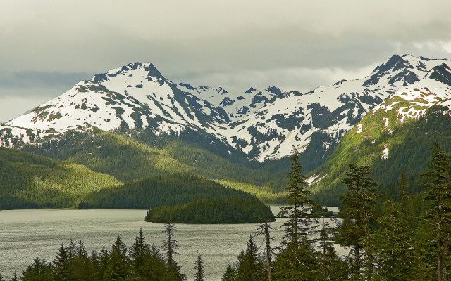 Mountain range lake trees snowy free wallpaper - medium preview image