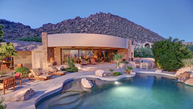 Large pool green hillside house free wallpaper - medium preview image