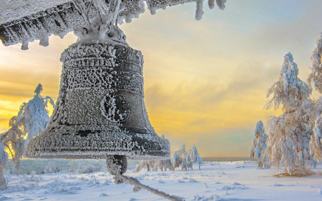 Ice bell snowy landscape sunset free wallpaper - medium preview image