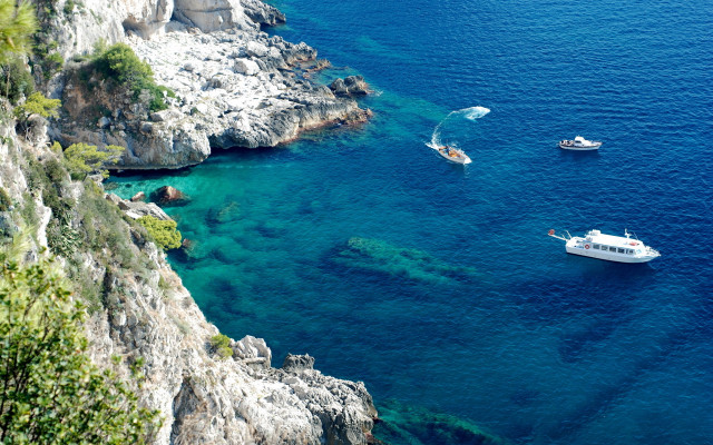 Boat cliff shoreline impressionist ocean free wallpaper - medium preview image
