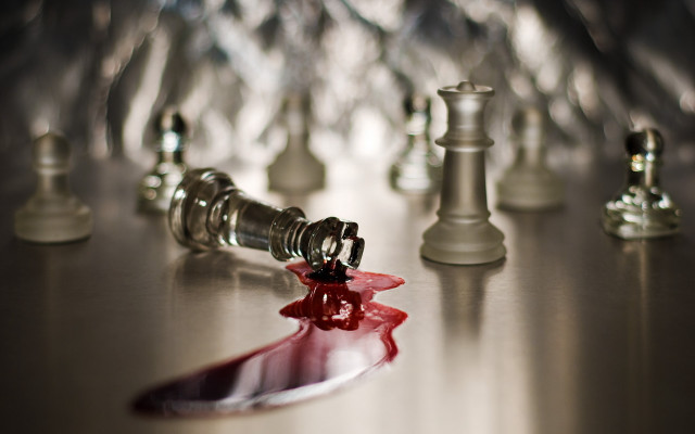 Bloody knife chess battle dust free wallpaper - medium preview image