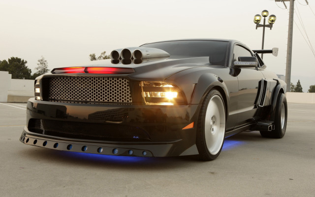 Black car blue light parking free wallpaper - medium preview image