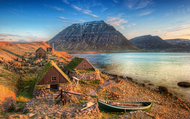 Lake mountain shore boat house free wallpaper - medium preview image