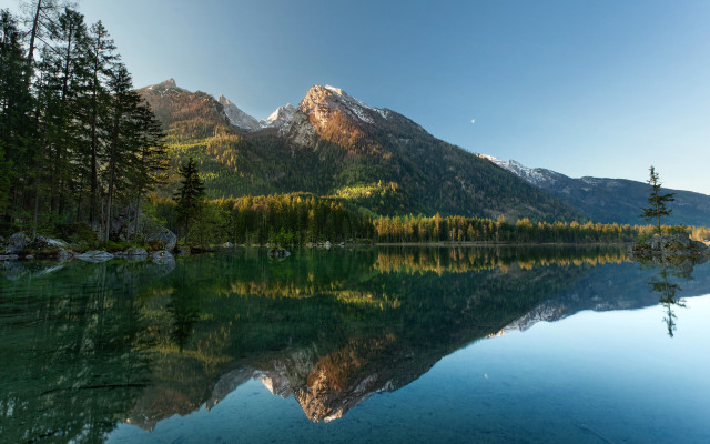 Mountain lake reflection forest sky #18 free wallpaper - medium preview image