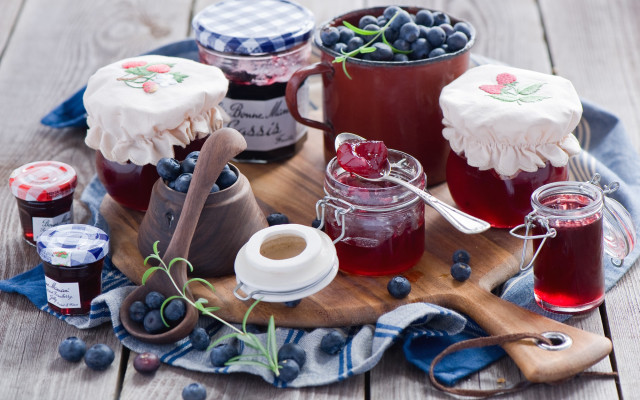 Wooden tray jars berries spoon free wallpaper - medium preview image