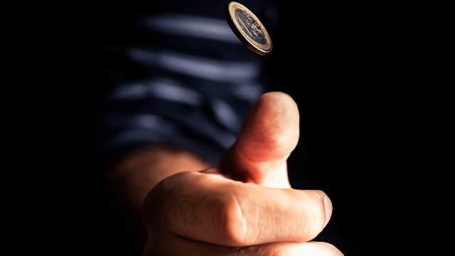 Coin throwing illusion studio foot free wallpaper - medium preview image