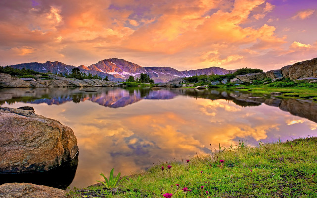 Lake mountains cloudy pink sky free wallpaper - medium preview image