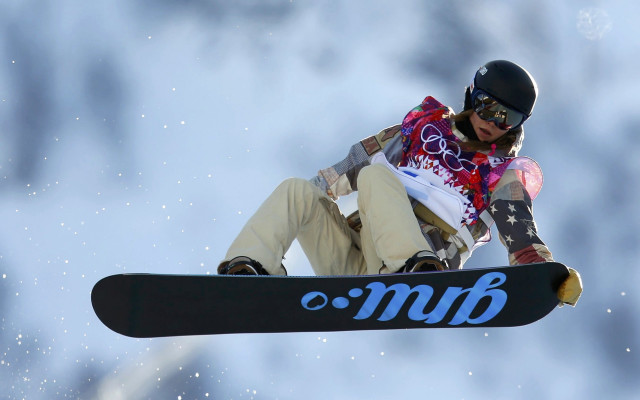 Snowboarder aurora night sky stars free wallpaper - medium preview image