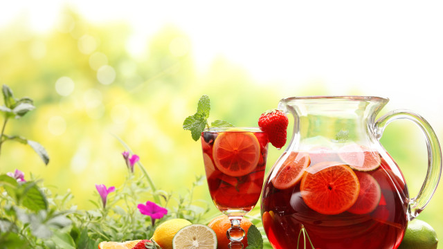 Fruit tea strawberries summer vibrancy free wallpaper - medium preview image