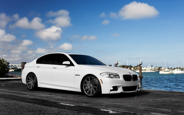 White car water boat mountains free wallpaper - medium preview image