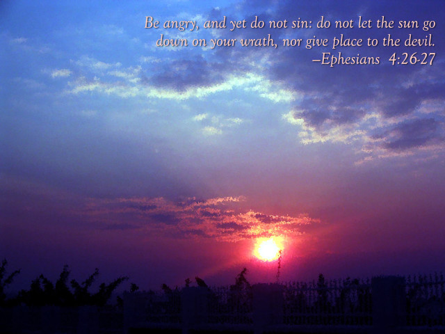 Sunset bible verse fence background free wallpaper - medium preview image