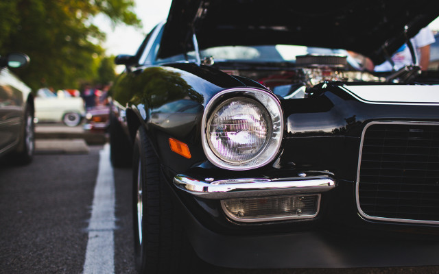 Car hood open headlight puzzle free wallpaper - medium preview image