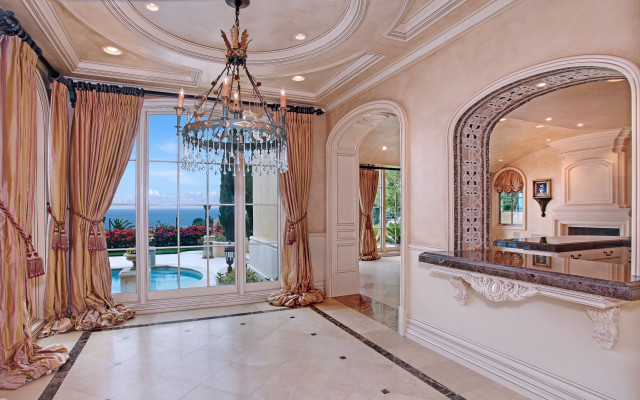 Large room chandelier ocean view free wallpaper - medium preview image