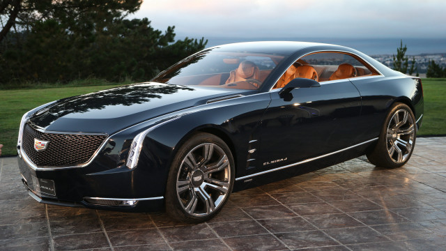 Black car driveway tree grass free wallpaper - medium preview image
