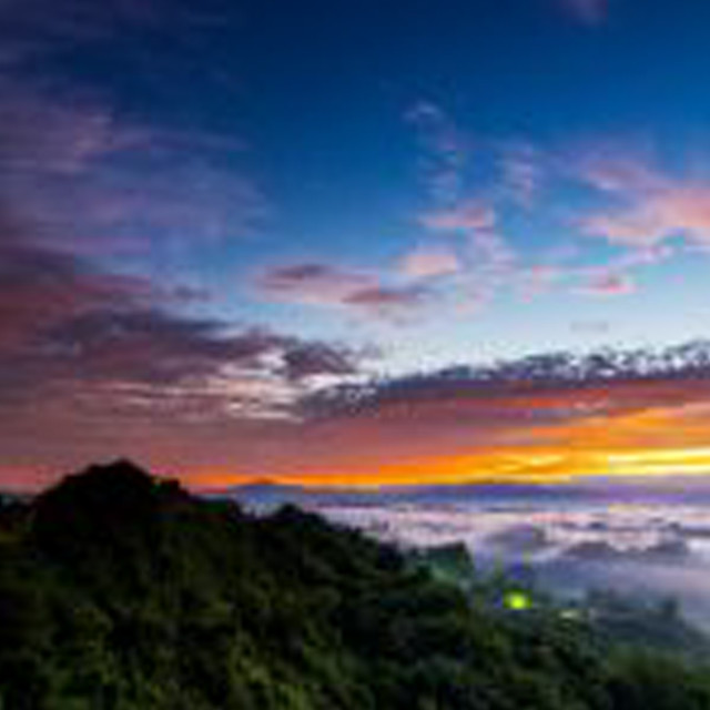Mountain sunset clouds green light free wallpaper - medium preview image