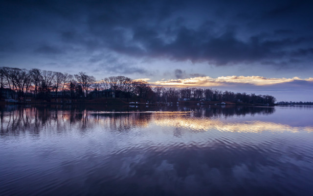 Lake bridge city sky clouds free wallpaper - medium preview image