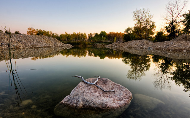 Rock snake lake forest autumn free wallpaper - medium preview image