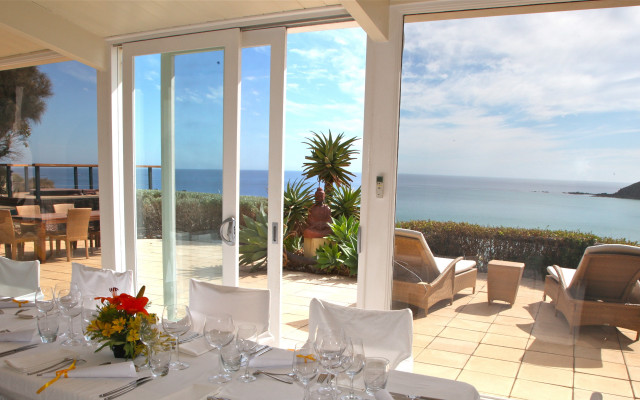 Ocean view table beach chairs free wallpaper - medium preview image