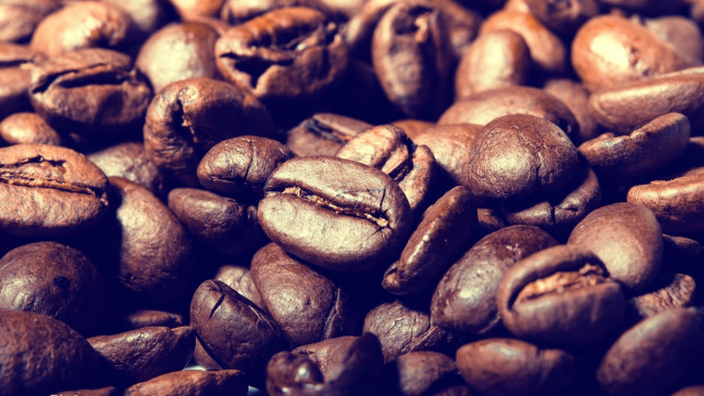 Coffee beans pile hyperrealism depth free wallpaper - medium preview image